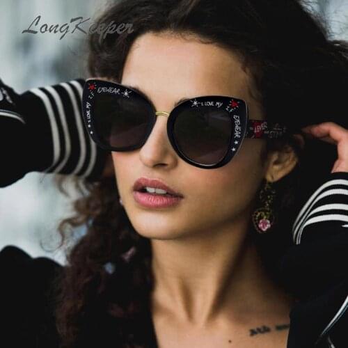 LongKeeper Retro Cat Eye Sunglasses Women Printing Letters Love Eyewear Steampunk Feminino Lunette Soleil 6933