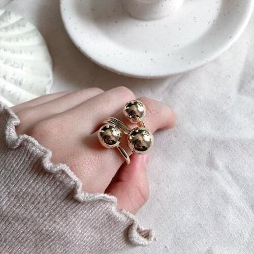 Fashion Gold Three Round Balls Ring for Women Opening Adjustable Size Geometric Metal Finger ring Couples Gifts Jewelry