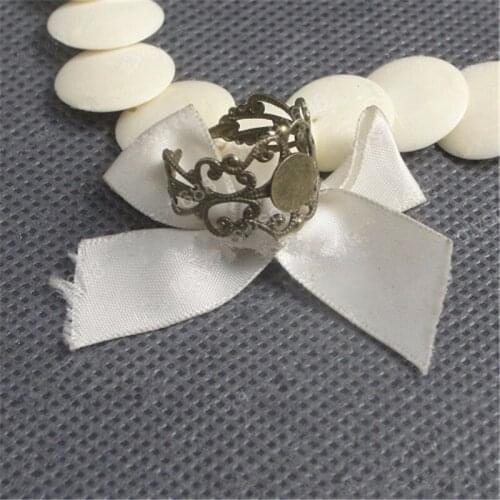 RONGQING 50pcs/lot Antique Bronze Round Ring Cabochon Base 8mm Inner Size Adjustable Ring Base Jewelry Accessories