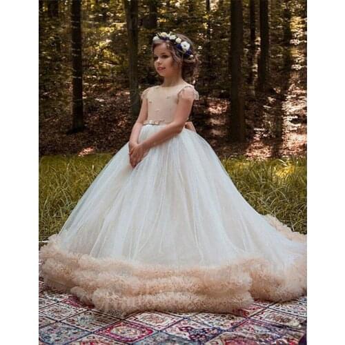 Lovely Lace Appliques Flower Girl Dresses for Weddings Short Sleeves Jewel First Holy Communion Dresses Floor Length Custom Made