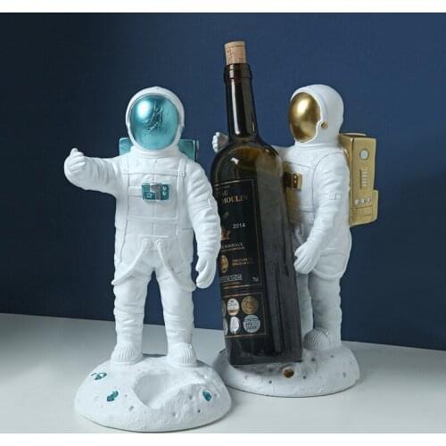 NORDIC ASTRONAUT WINE RACK WHISKEY HOLDER COSMONAUT MINIATURE FIGURINES HOME DECORATION ACCESSORIES MODERN BAR CAFE DESK DECOR