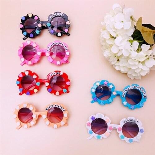 Kids Baby Girls Boys Sunglasses Anti-UV Heart Patterns Flower-Shaped Dark Glasses Decorative Tools Cute Eyewear Shades Goggles