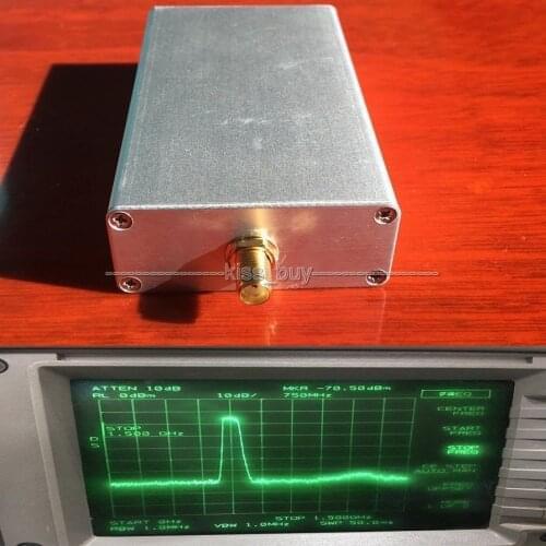 1MHz ~ 3.5GHz SMA noise source / Simple spectrum external tracking source Analyzer with shield for Standing wave bridge