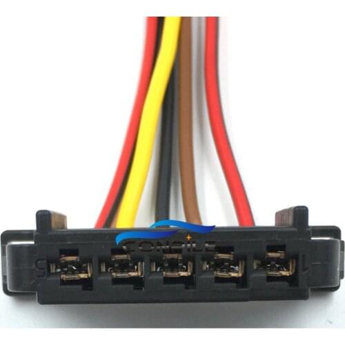 For Mercedes-Benz B160 B180 B200 B260 rear tail light plug cable socket