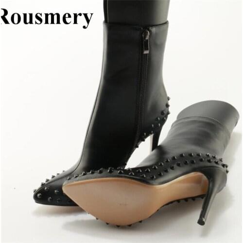Women Winter Fashion Pointed Toe Black Leather Spike High Heel Boots Rivet Classical Design High Heel Ankle Boots