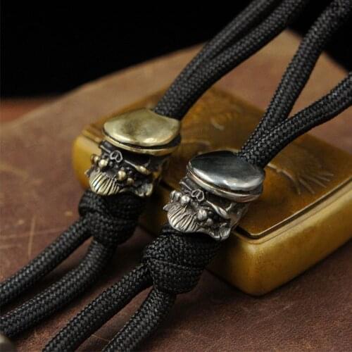 Hot!! Handmade Irish Boxer Skull Knife BeadsEDC Umbrella Rope Flashlight DIY Pendant Flashlight Keychain Lanyards Cendant