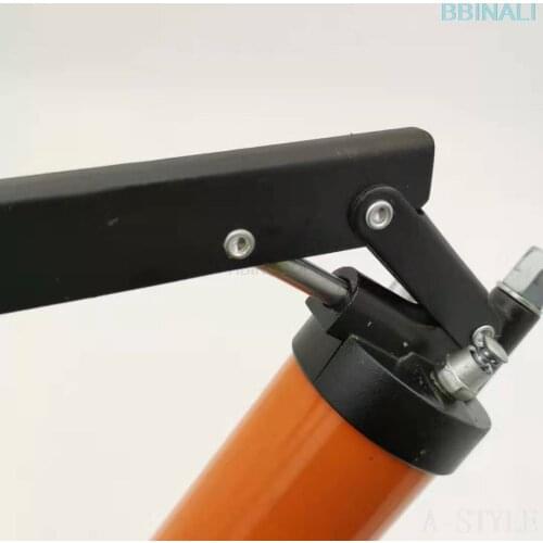 Double exhaust high pressure grease gun, manual lever, self-priming barreled oil excavator automobile truck universal grease gun