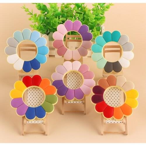 Kovict 1pcs Silicone Teether Colored Flowers Food Grade Silicone Pendants DIY Pacifier Chain Accessories Baby Molar Toys