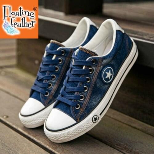 Denim Sneakers Men Vulcanize Shoes Lace Up Canvas Trainers Men Casual Shoes Anti Slip Sneaker Male Flats Tenis Masculino 2020