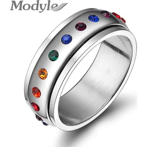 Modyle 2020 New Fashion Rotating Spinner Ring for Women Rainbow Crystal Silver Color Stainless Steel Wedding Ring Wholesale