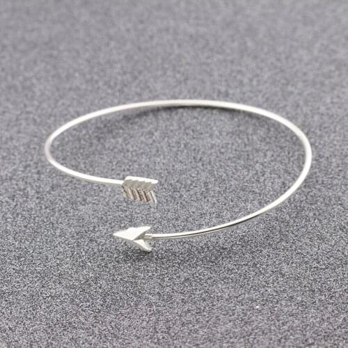 GORGEOUS TALE Fashion Style Stainless Steel Bracelets Unique Design Arrow Shape Charms Cuff Bangle Bracelets Women Jewelry Gift