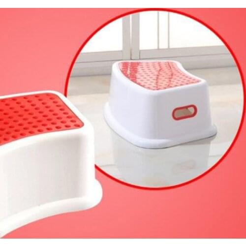 Kids Seat Foot Stool Plastic Ladder Stool For Toilet Training, Bathroom, Bedroom, Living Room With Soft Non-Slip Handle