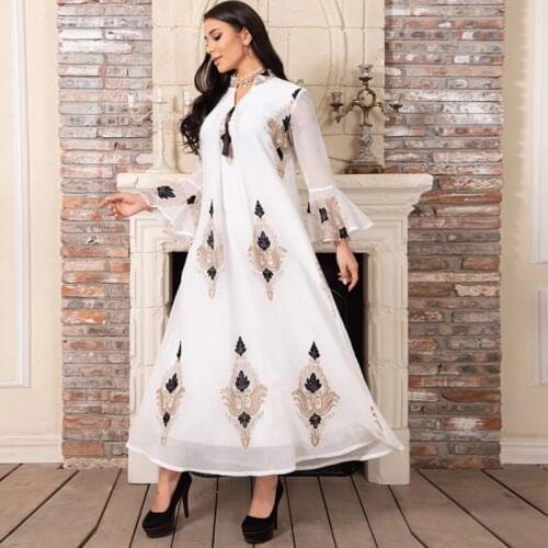 White Kaftan Long Maxi Dress African Dresses for Women 2021 Summer Clothes Dashiki Embroid Abaya Dubai Muslim Robe Longue Femme