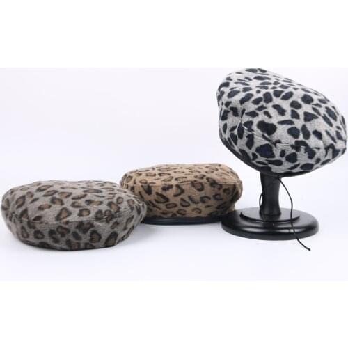 Personality Fashionable Leopard Beret Female Autumn And Winter Retro Woolen Pumpkin Cap Casual Painter Hat Gorras