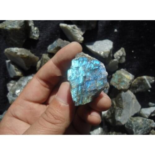 AA++ Natural Ore Raw crystal original stone Labradorite moonstone Ishihara long stone Wholesale 200g