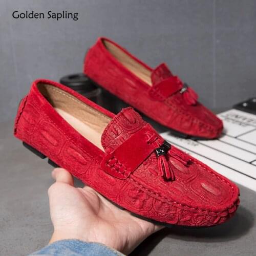 Golden Sapling Fashion Loafers Red Suede Mens Casual Shoes Breathable Driving Flats Comfortable Men Leisure Shoes Retro Loafers