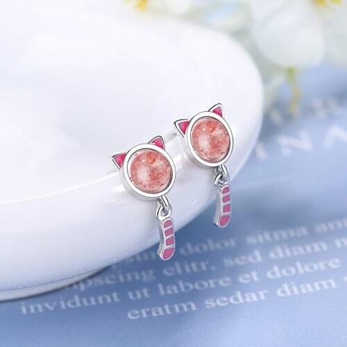 Girls' Lovely Pink Strawberry Crystal Stud Earrings Cute Creative Epoxy Cat Earring Stud Charming Earring Piercing Jewelry Gifts