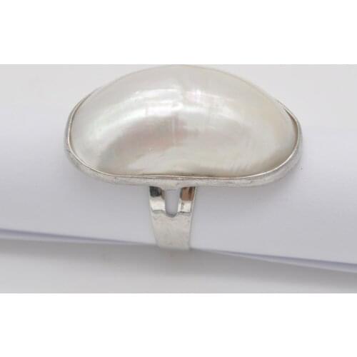 Natural White Pearl Shell Finger Ring Jewelry X066
