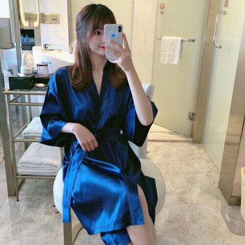 Spring and Summer Viscose Nightgown Pajamas Women Sexy Imitated Silk Fabric Sweet Fairy Royal Sister Wind Wechat Business Home S