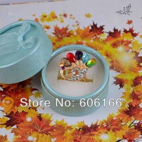 10pcs Peacock Crystal Rhinestone Rings Gold Tone Alloy Ring Mix Colors Girls Womens GIFT Fashion Jewelry Free Shipping