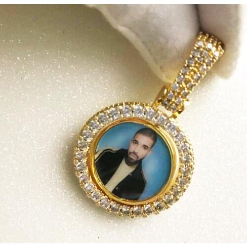 Iced out spinning pendant two faces picture pendant