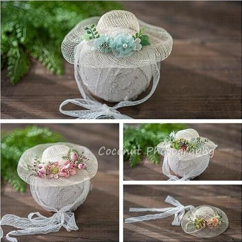 Coconut Newborn photography props Handmade baby full moon oil painting wind delicate needle ball ball texture cap Net yarn hat
