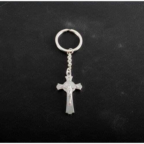 Big Popular Surprise Saint Benedict Cross Medal Pendant Keychain Jewelry Cross Keychain Jesus Cosplay Religious Jewelry
