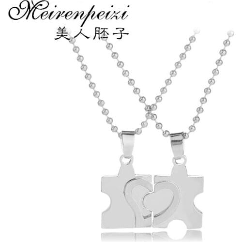 Puzzle Broken Heart Necklace Jigsaw Puzzle Piece Pendants Necklaces Gift Jewelry Silver Initial Personalized Monogram Hand Stamp