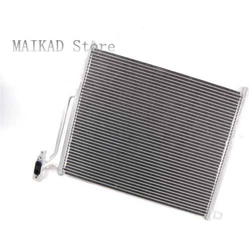 AC Condenser for BMW X3 E83 2.0d 2.0i 2.5i 3.0d 3.0i 17113400400
