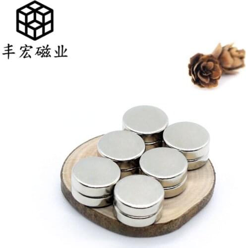D10 * 2.5 sintered NdFeB round ultra-thin strong magnetic iron accessories strong magnetic 10*2.5 badge magnet