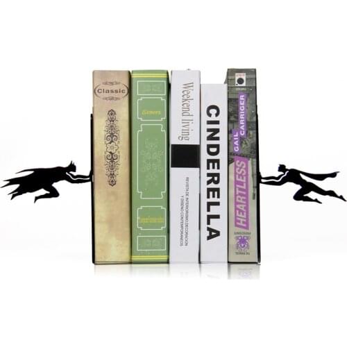 2 Pcs/Set Superhero Decorative Bookend Metal Superhero Statue Sculpture Iron Art Bookshelf Decor Magazines Organizer Ornament