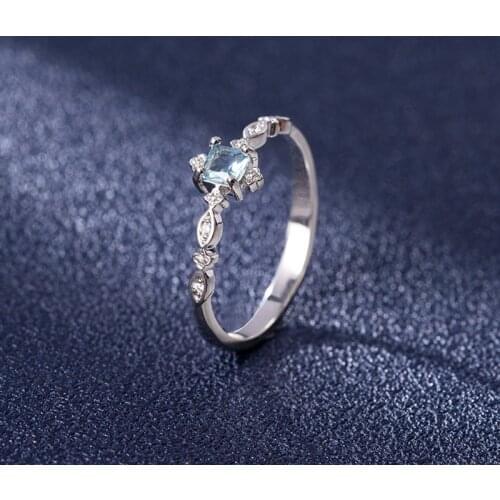 Fashion delicate blue topaz gemstones diamonds rings for women white gold silver color bague bijoux gifts