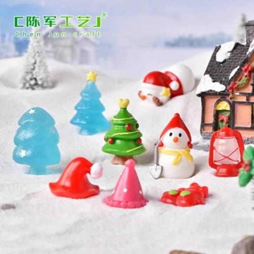 ZOCDOU 1 Piece Snowman Christmas Hat Kerosene Small Statue Little Figurine Crafts Figure Ornament Miniatures
