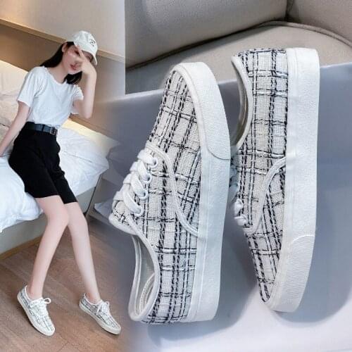 Brand New Spring Women Canvas Casual Shoes Summer Fashion Girl Breathable Leisure Lace-up Flat Shoes Sneakers 2 Colors