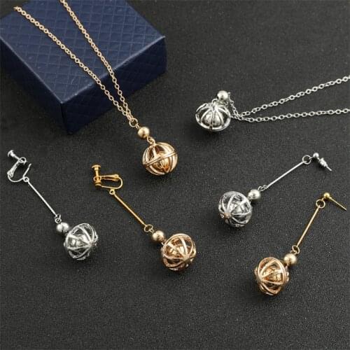 Wholesale 10Pcs/Lot Tokyo Revengers Kazutora Hanemiya Earrings Necklace Hollow Ball Pendant Cosplay Manga Jewelry Accessories