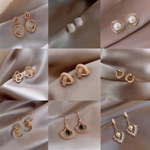 YAOLOGE 2021 New Gold Color Pearl Rhinestone Drop Earrings For Women Butterfly Heart Flower Fashion Gift Party Jewelry Oorbellen