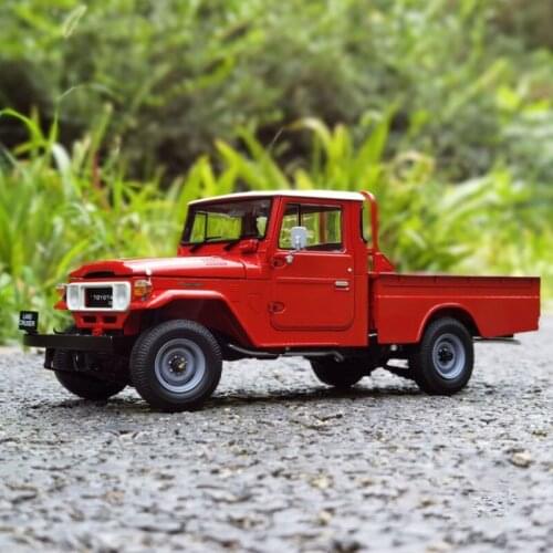 Diecast 1/18 Scale Toyota Land Cruiser LC40 Picard Alloy Off Road Vehicle Car Model Static Display Adult Collection Gift