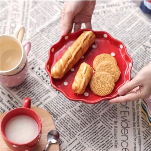 Japanese creative ceramic children breakfast dessert plate western pasta salad fruit posing household kitchen tableware