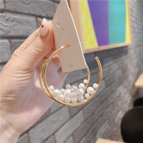 Earrings New Fashion Simulated Pearl Round Circle Big Hoop Earrings for Women Exaggerated Personality Statement Jewelry 2020