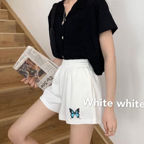 2021 summer new style loose and thin high waist straight wide leg casual female Korean version of wild white shorts tide pastel