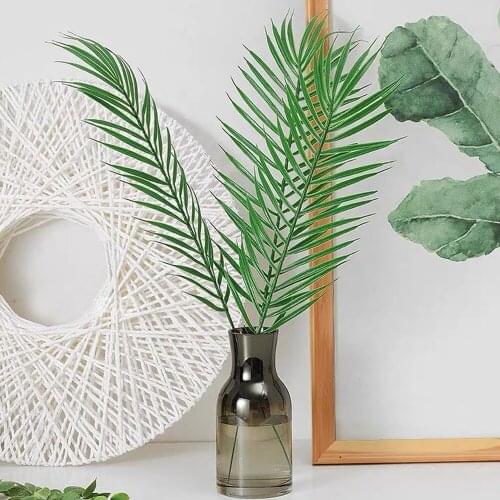 1Pcs Palm Artificial Green Plants Plastic Leaves Fake Plants for Home Wedding Living Room Balcony Table Decoration Scattered Fol