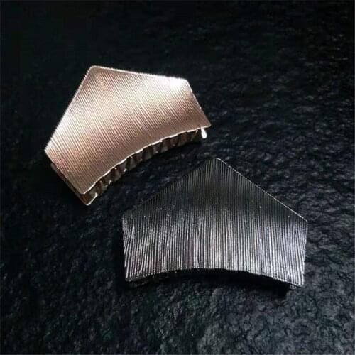 Gold Black Metal Geometric Hair Claws Clip Women Hair Jewelry Gifts Charm Girls Big Moon Crab Clips Wedding Hair Accessories