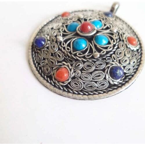 Nepal Vintage Pendants Metal Copper Inlay Colorful Beads Round Flower Pendants TBP081