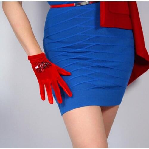 Womens blingbling diamonds beaded touch screen velvet glove ladys club performance formal party elastic driving glove R2056