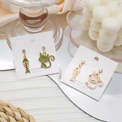 Cute Cat Fish Bone Crystal Pendant Earrings For Women Girls Fashion Cartoon Animal Charms Stud Ear Jewelry Birthday Gifts