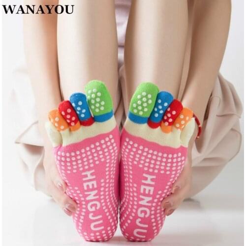 Women Sports Colorful Yoga Socks,Breathable Non-slip Cotton Fitness Gym Socks,Comfortable Rainbow Workout Anti Slip Toe Socks