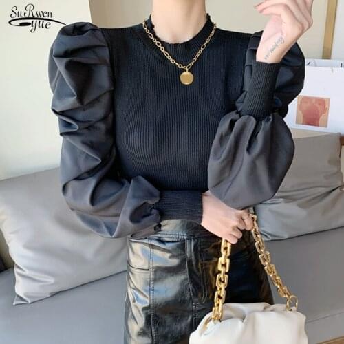 Spring New Classic Black and White Short Slim Bottoming Tops for Women Retro Bubble Sleeves Spliced Blouse Chemisier Femme 12742