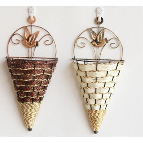 Home Natural Wicker Flower Basket Wall Hanging Green Plant Wall Conical Shape Hanging Planter Pot Holder Rattan Vase