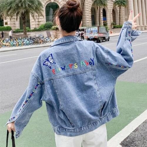 Denim Women Jacket Autumn 2021 New Spring Vintage Embroidery letter Loose Coat Long Sleeve Short Outerwear Female Jeans Jackets
