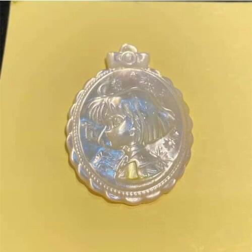 Natural Fritillary Carving Fox Geometric Cartoon Girl Head Bow Flower Necklace Pendant Womens Jewelry Accessories Unique